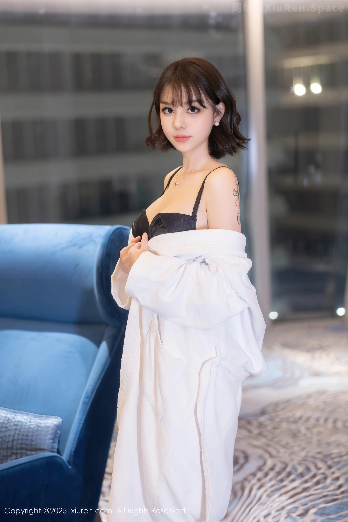 图片[5]-[XiuRen秀人网] VOL.9713 模特黎苏苏性感白色浴袍露黑色情趣内衣秀曼妙身材完美诱惑写真78P-秀人网官方网站